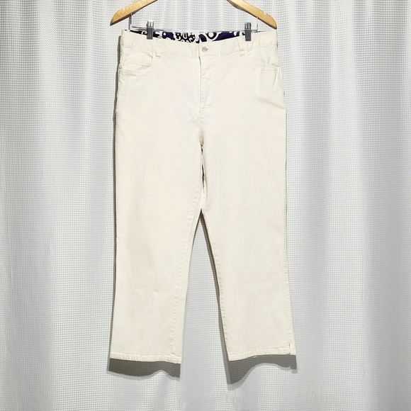 Telluride Clothing Co. Off White Stretch Above Ankle Capris Pedal Pusher (14) - Picture 2 of 10